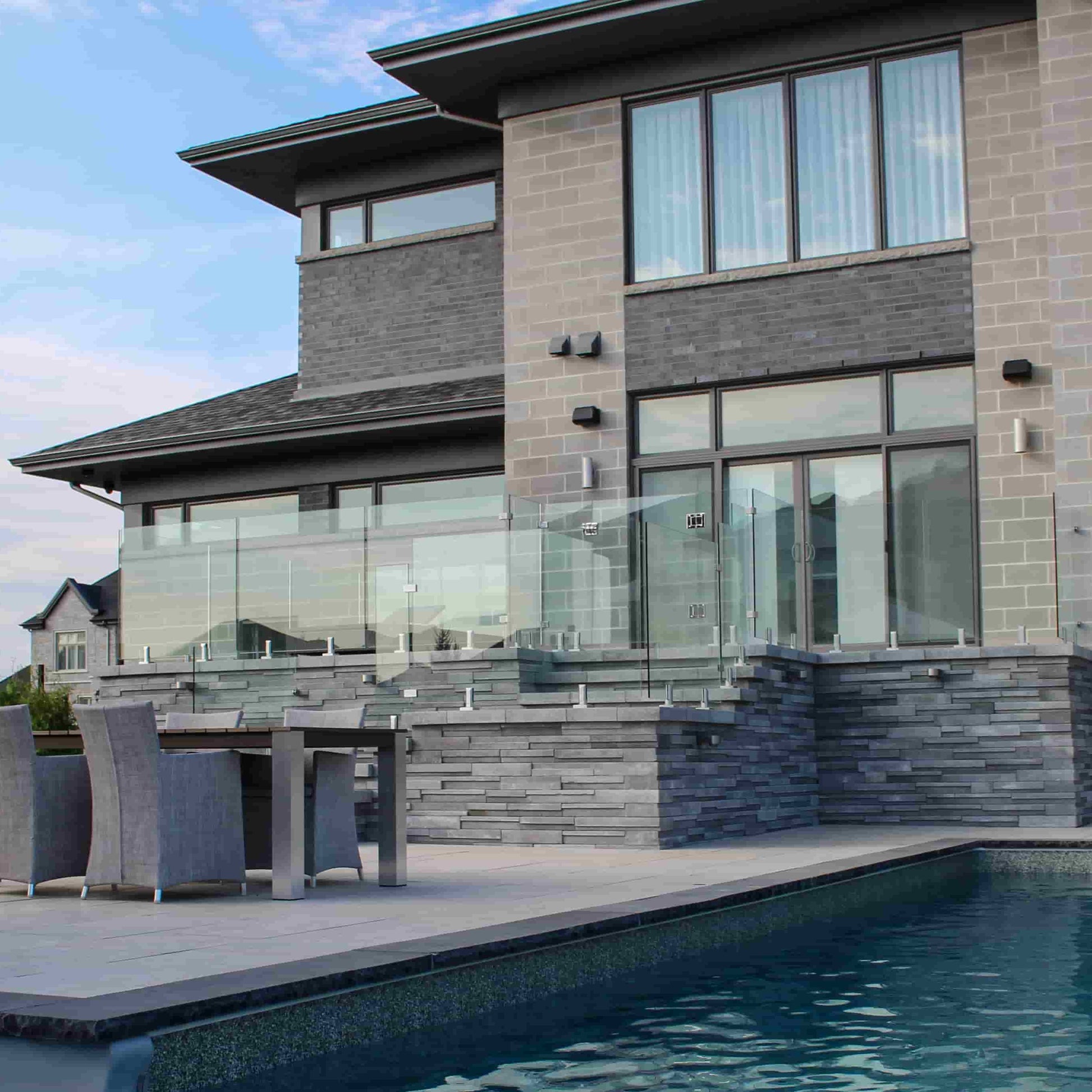 33.6 High Tempered Glass Panels 12mm (36 total height with spigot)- 3